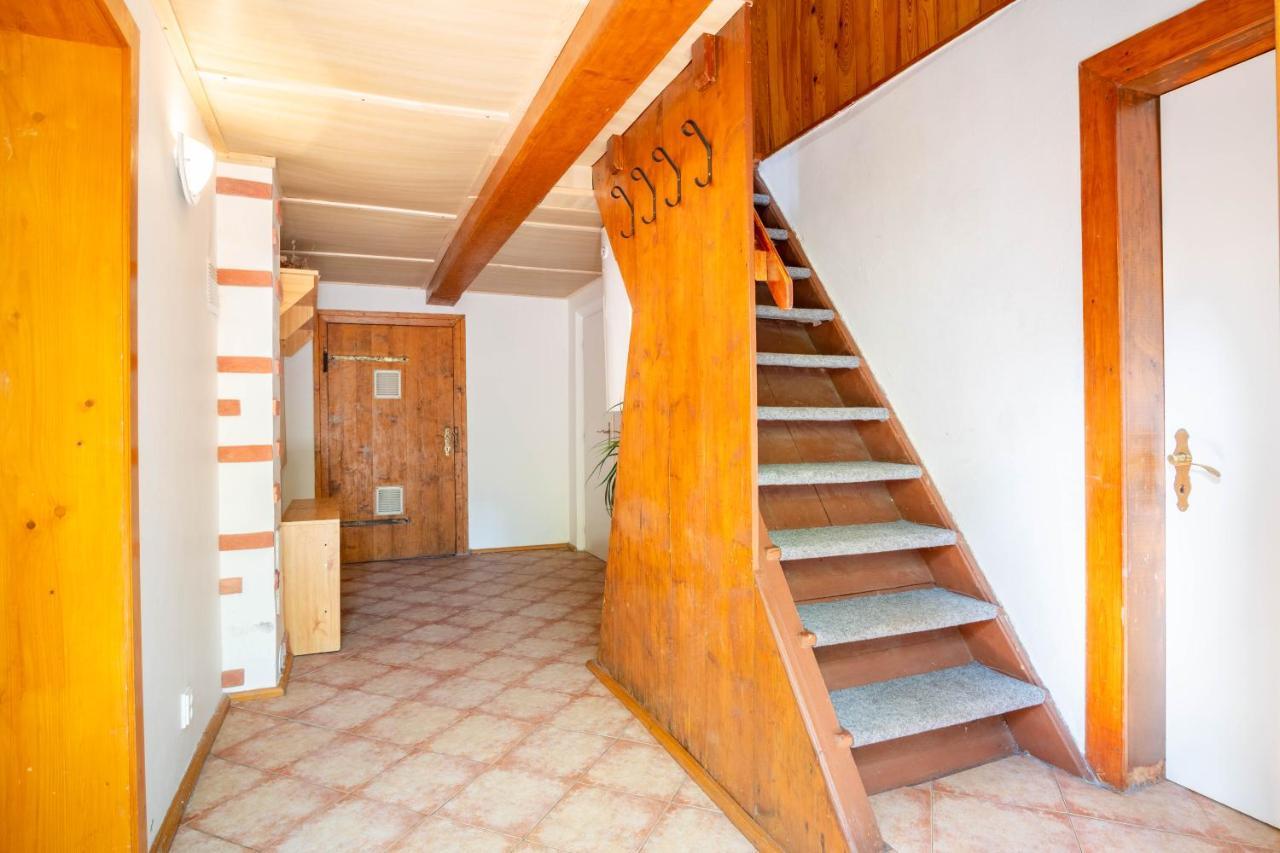 Roubenka Mustelka Apartment Rokytnice nad Jizerou Exterior photo